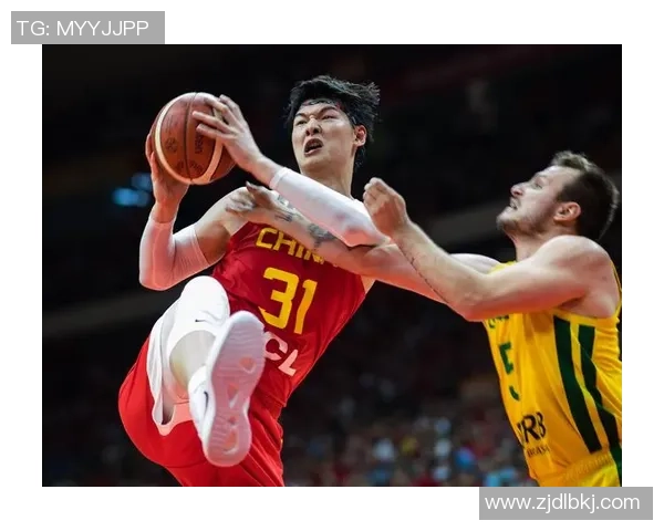 2017年中国篮球队与美国篮球队对抗赛精彩回顾与分析 2017年中国篮球队与美国篮球队对抗赛精彩回顾与分析