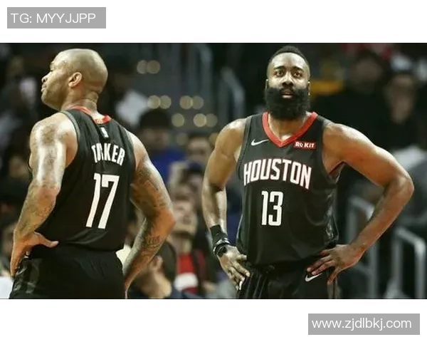 火箭与爵士首节较量精彩回顾双方表现与战术分析